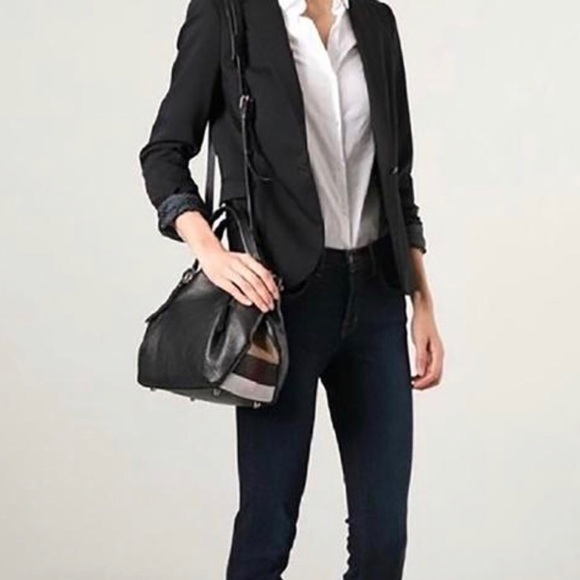 Burberry Bags Burberry Maidstone Black Leather Shoulder Bag Poshmark